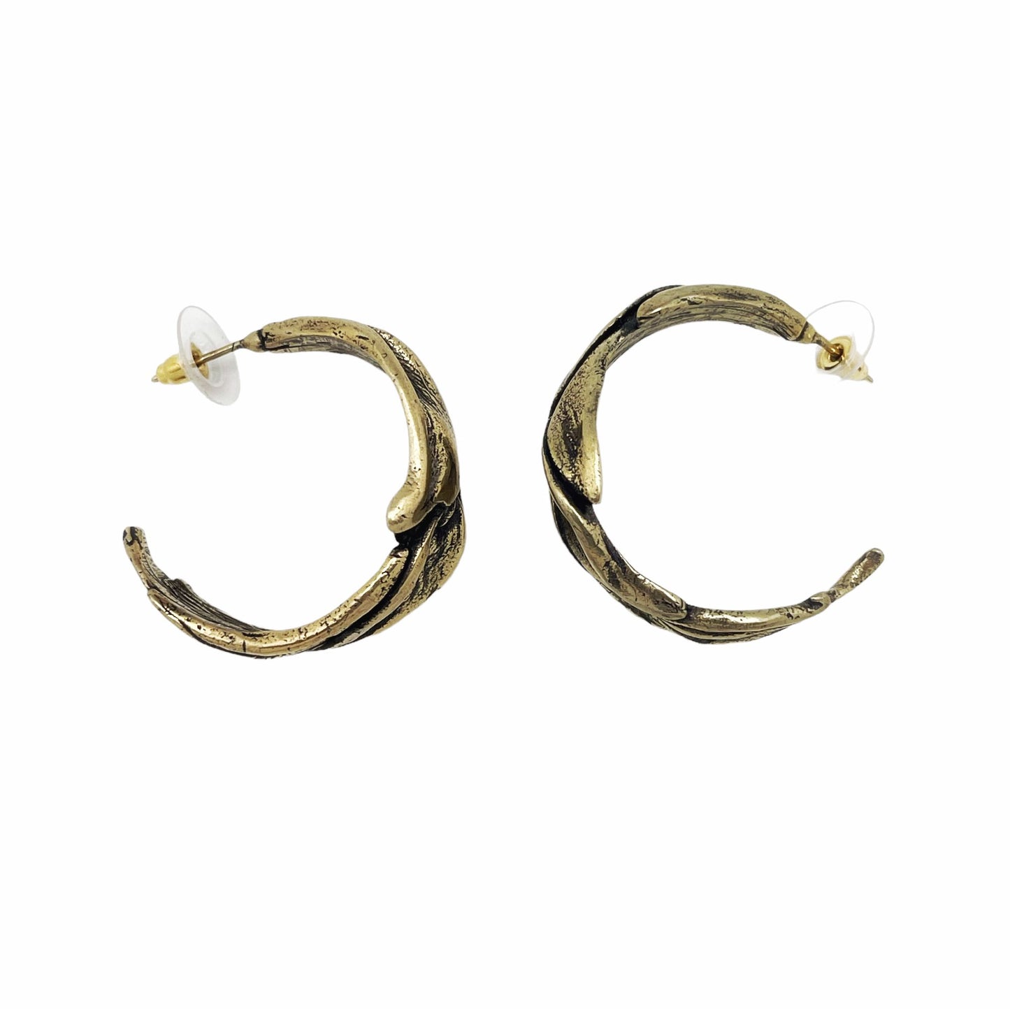 Arco crioulo com lírios de calla entrelaçados em ouro