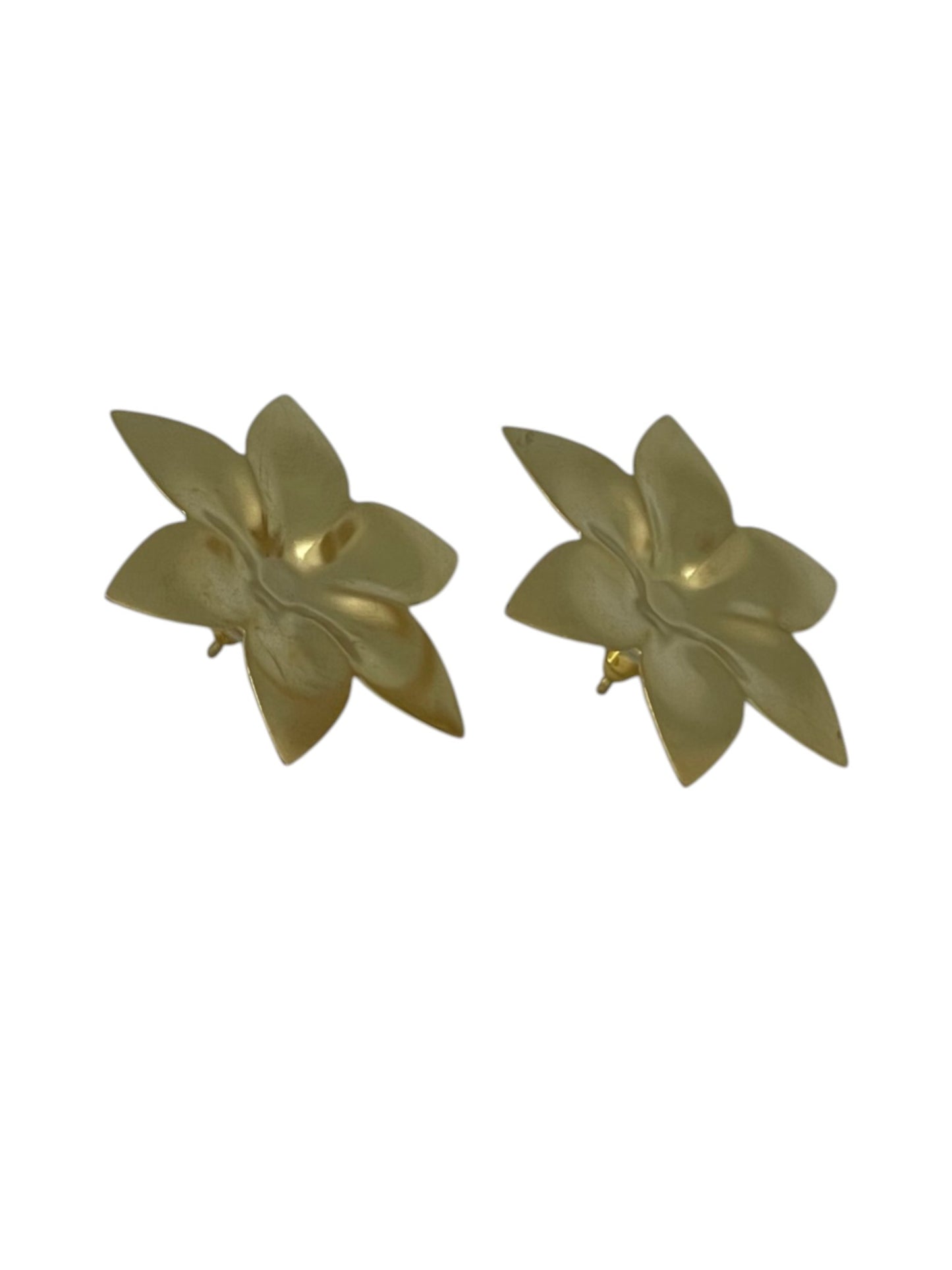 Pendiente flor 3D margarita laton plata10µ o dorado