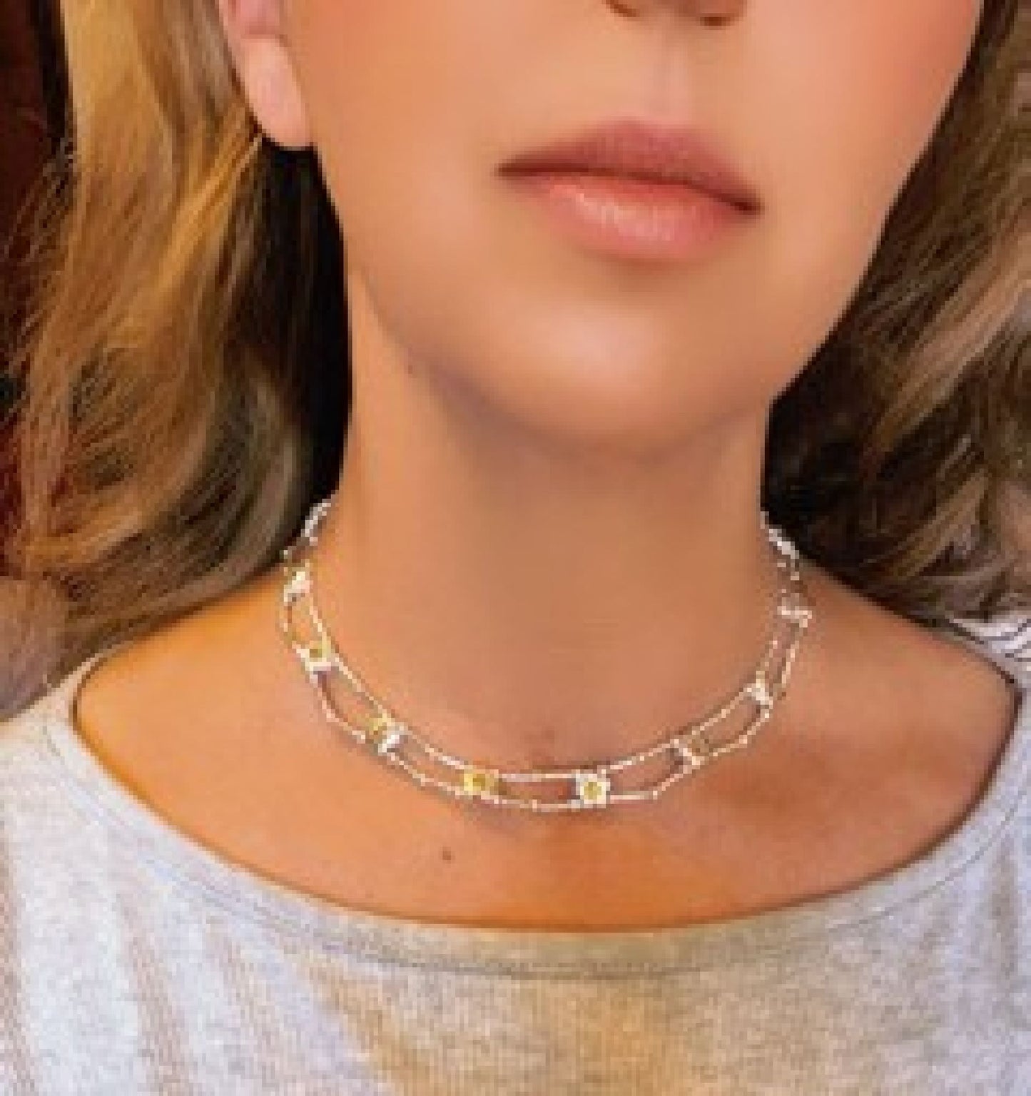 Gargantilla flores Sw en topaz plata 10µ