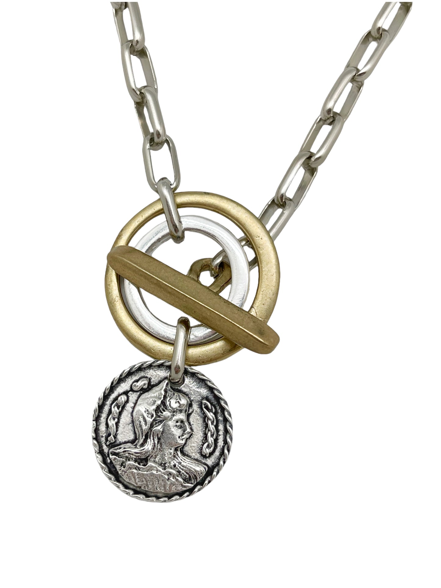 Collar plata mix con cierre Barra dorado y moneda plateado