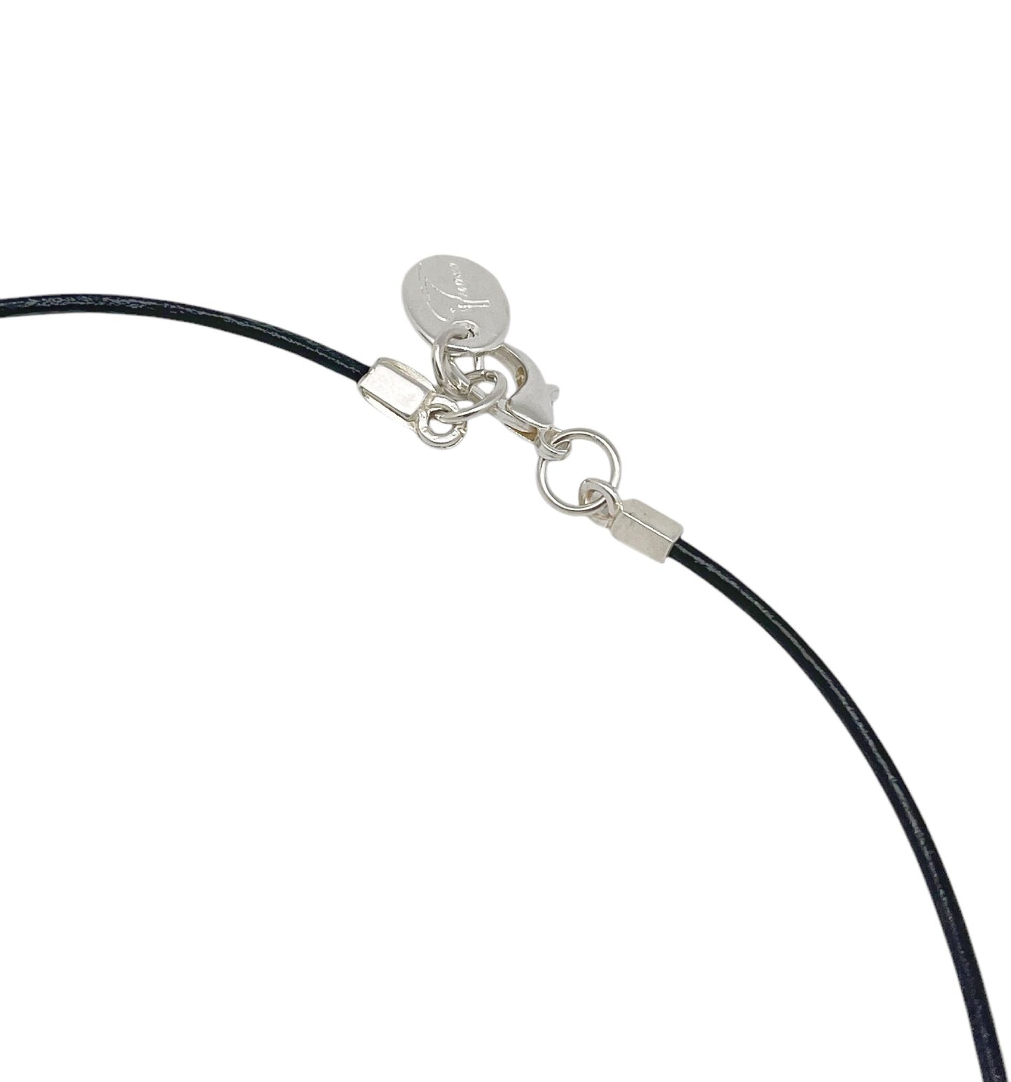 Collar Skull_Pq en negro y plata chapado