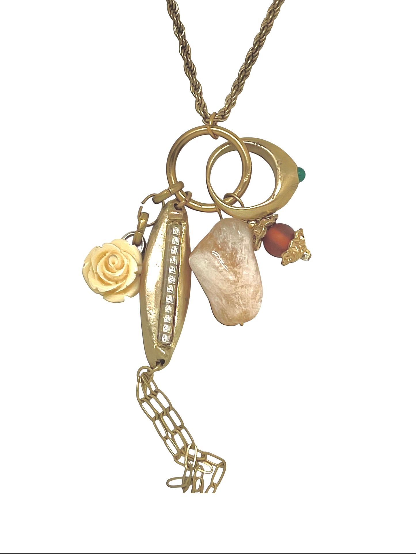 Collar Trinity Drift en dorado chapado latón charms