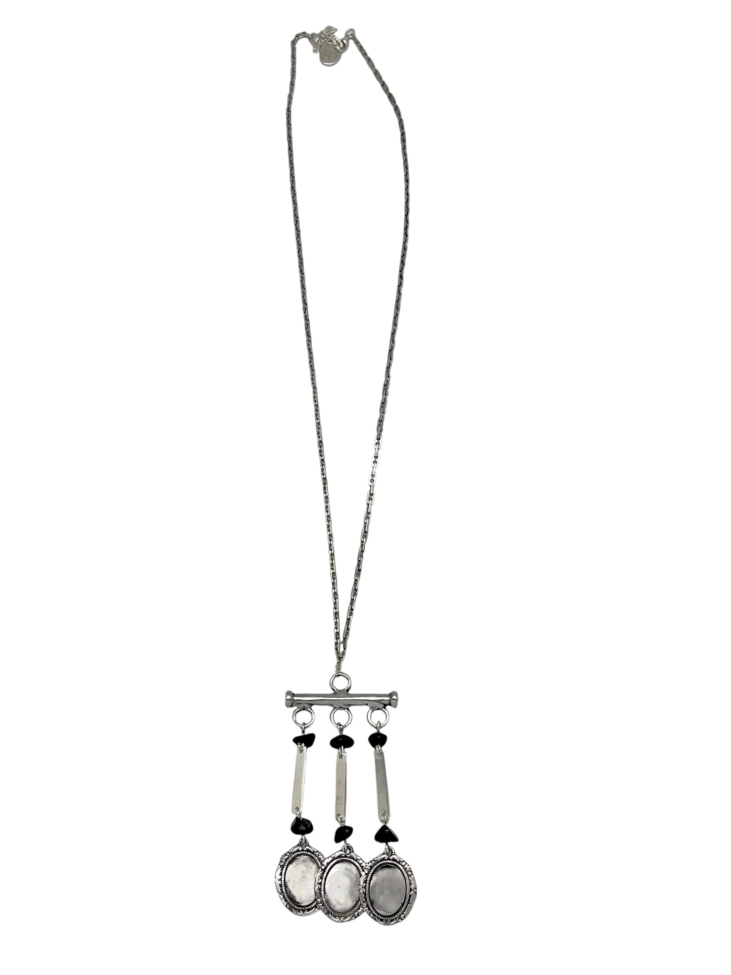 Collar largo Carina de charms vintage en plata 10µ
