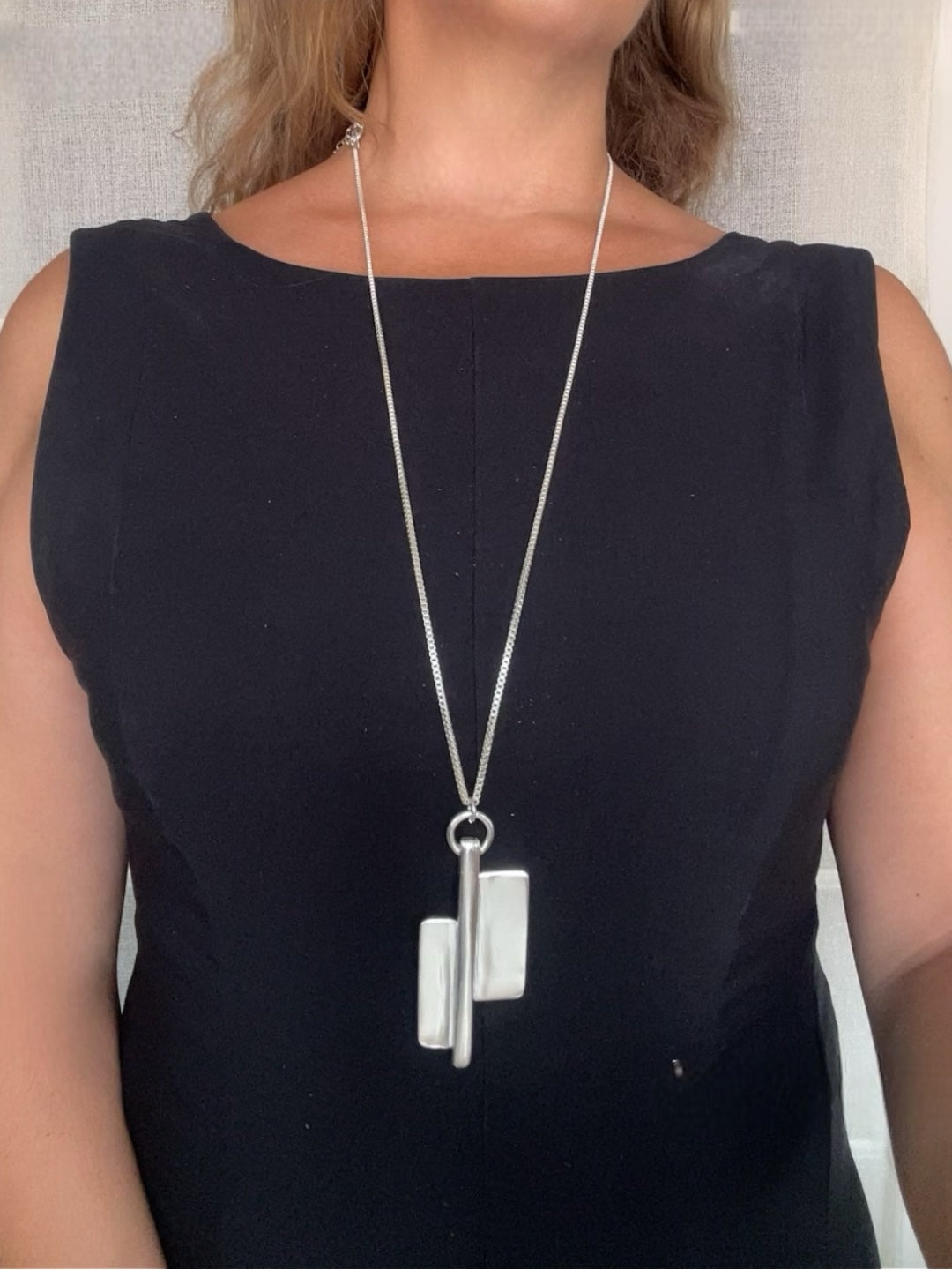 Collar largo XXL Doble Axe plata chapado 10µ