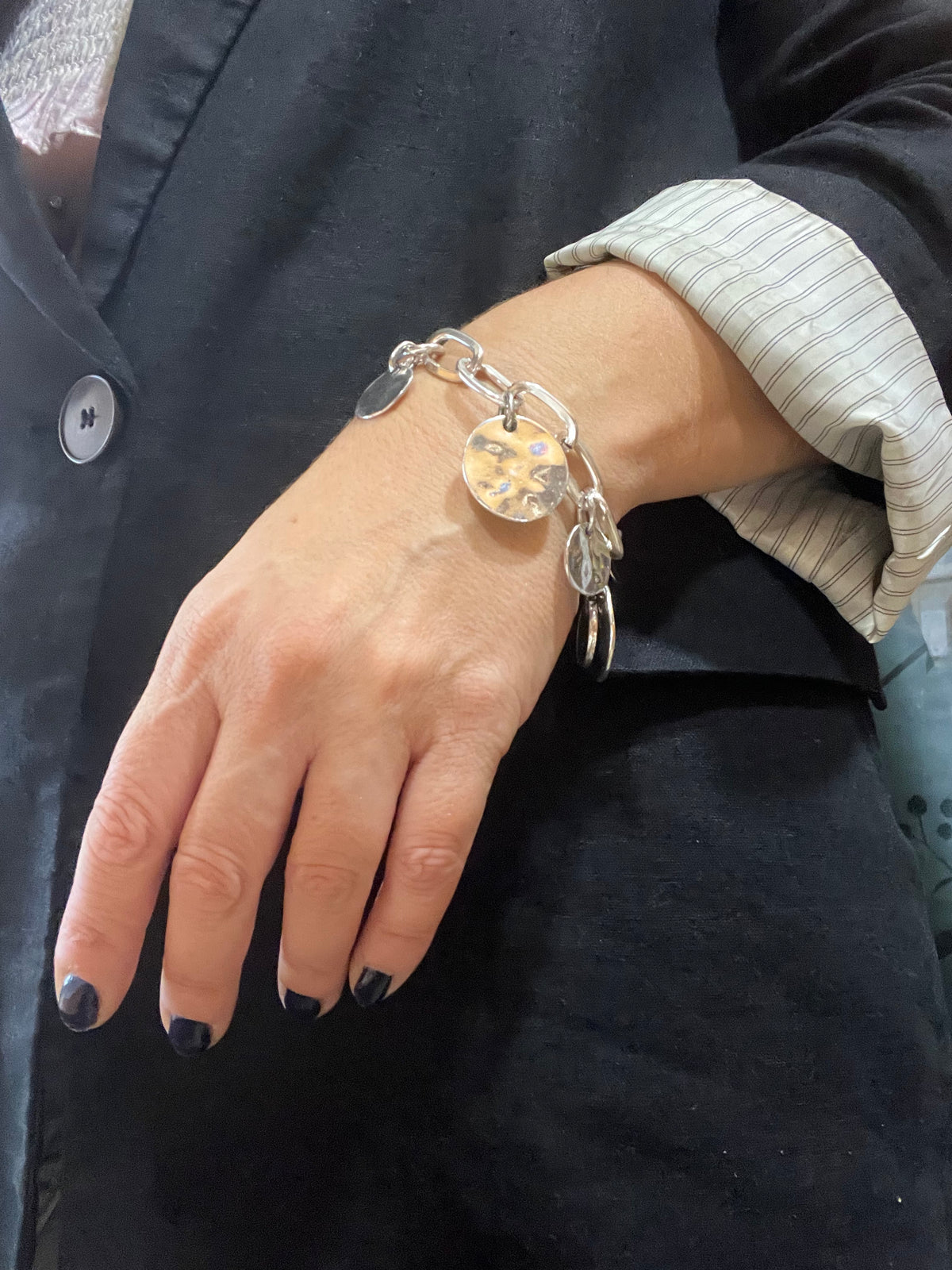 Pulsera cadena metal y chapas charms en plata 10µ