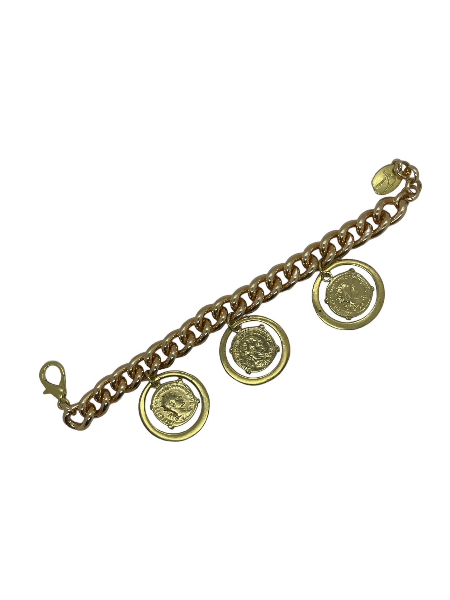 Pulsera Triple Aura con monedas tipo antigua en dorado. Aluminio ymetal