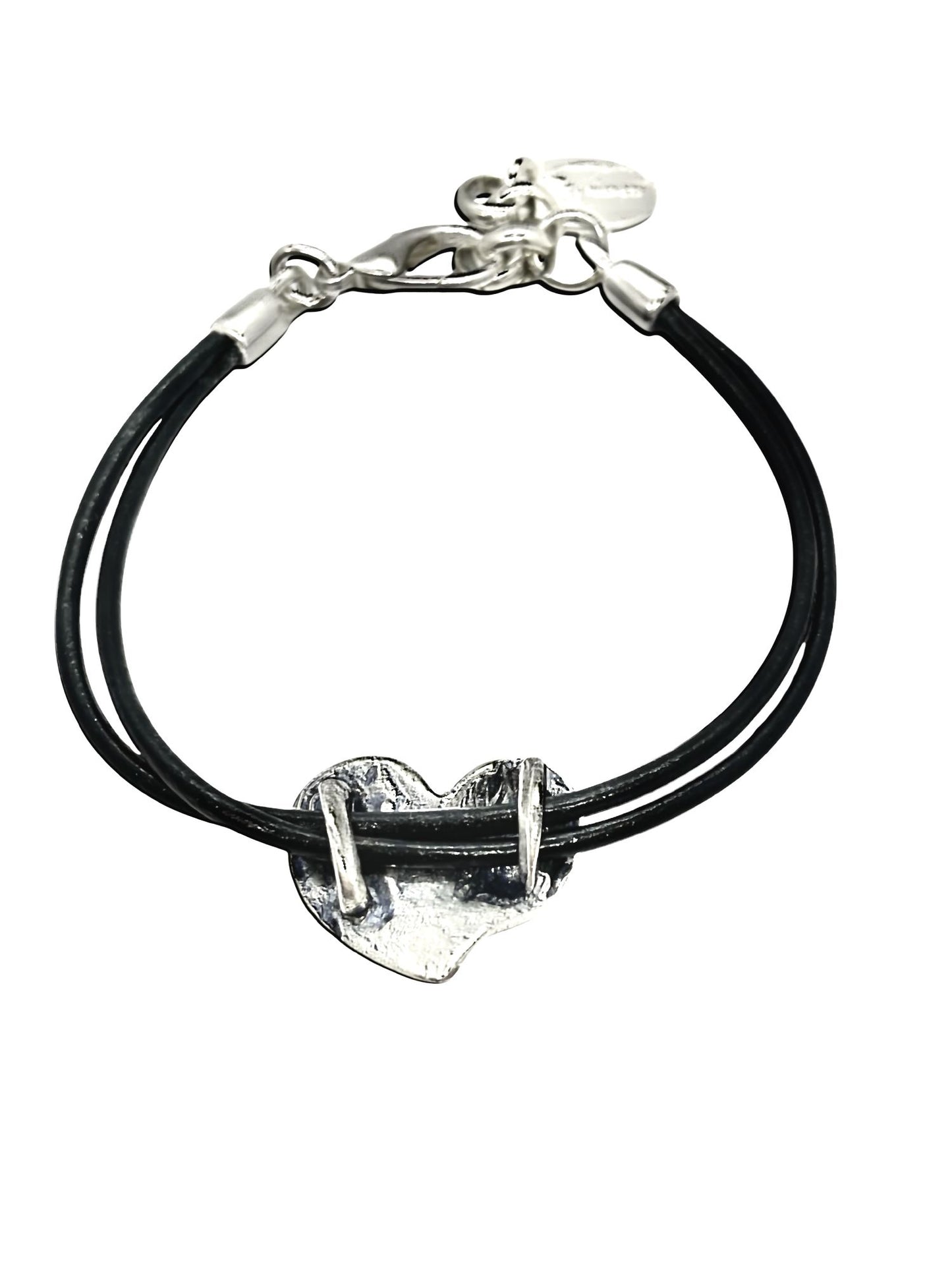 Pulseira de couro preto banhada a prata com coração