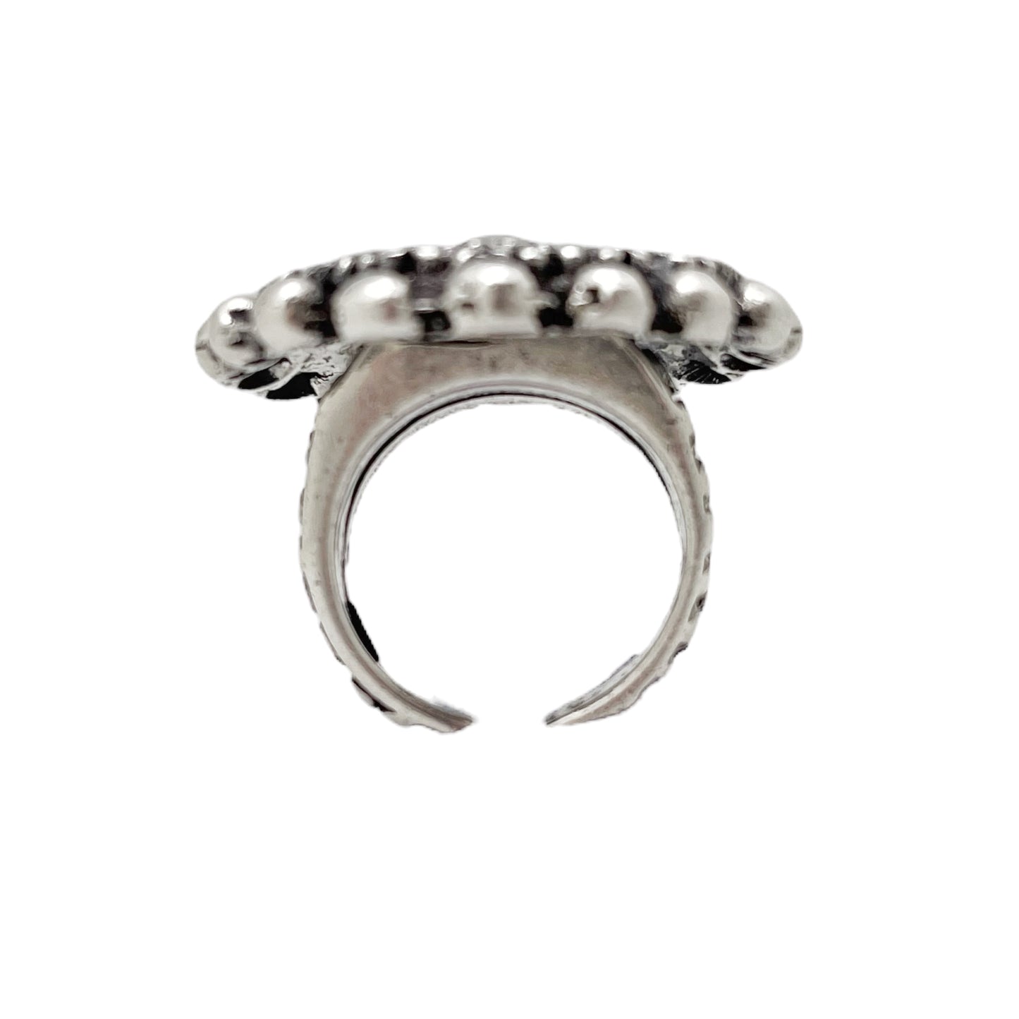 Anillo Charro con base en relieve. Plata chapado efecto envejecido