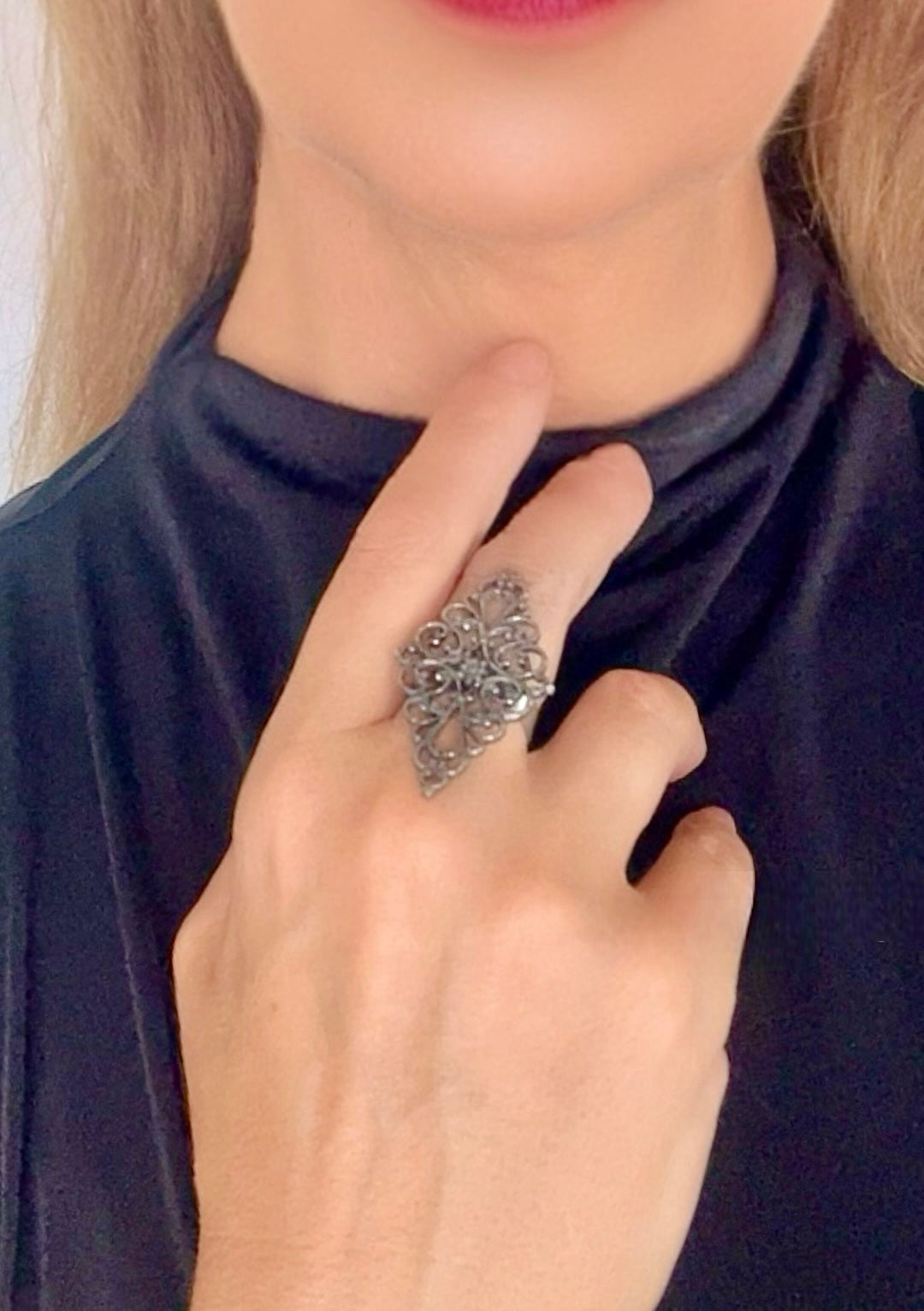 Anillo Rombo Vintage en plata 10µ envejecida