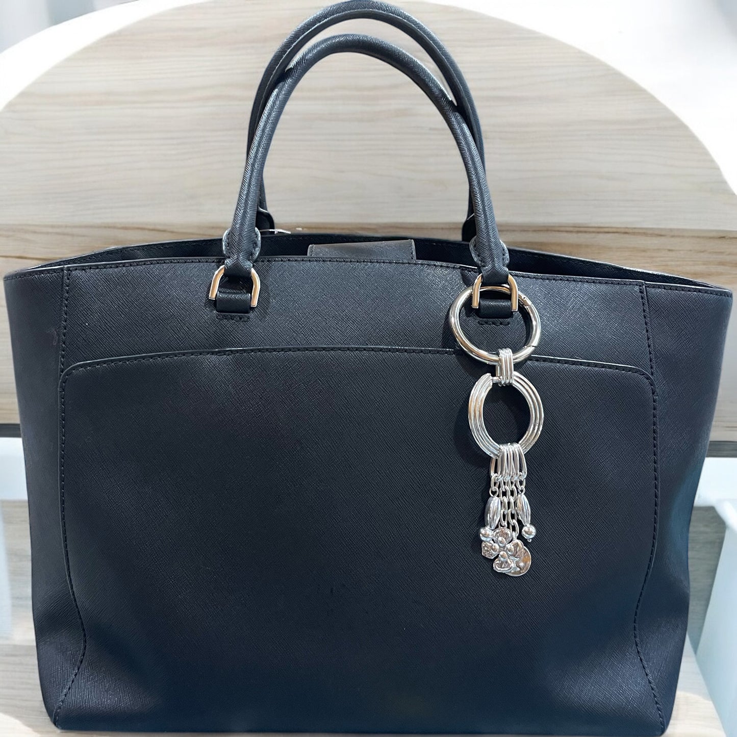 Cuelgabolso_llavero charms suerte en plata chapado