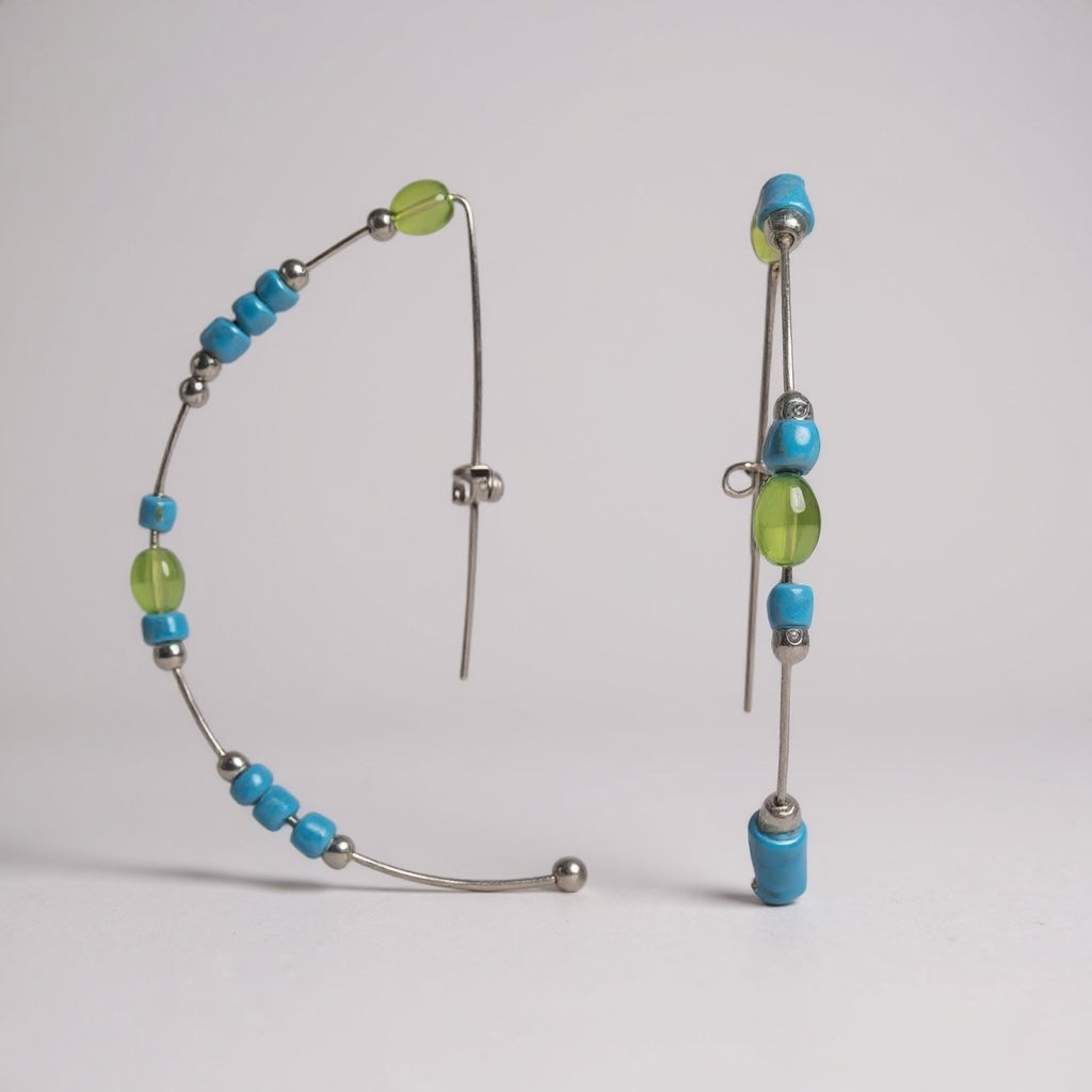 Pendiente tipo aro en plata 925 tonos verdes cristal _ Plata Úncia