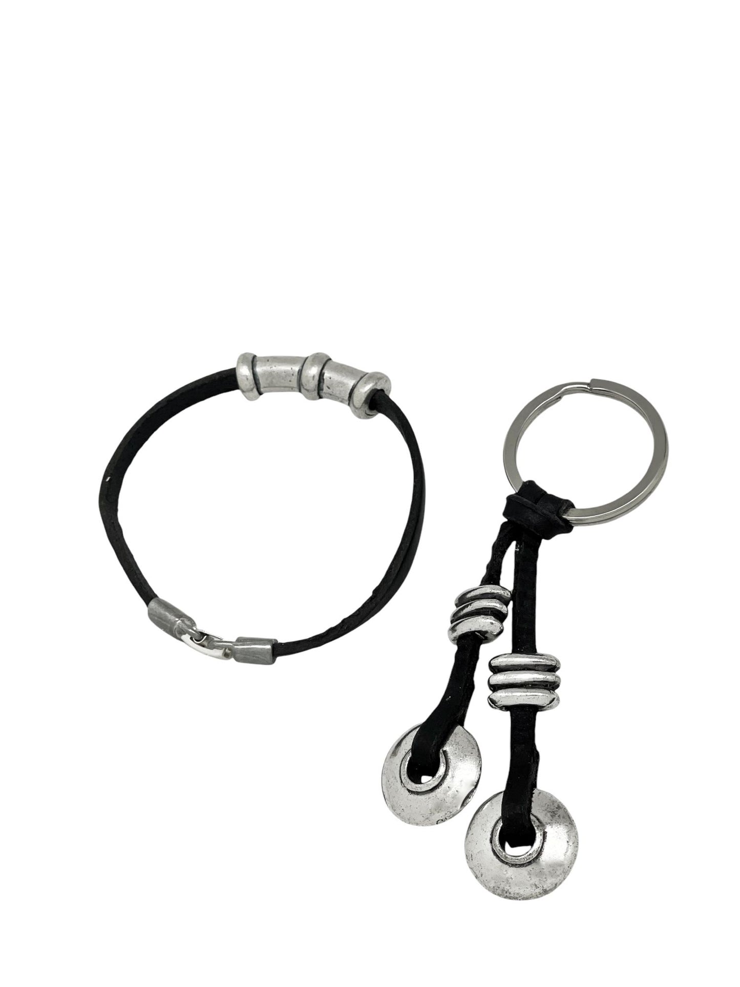 Conjunto llavero y pulsera en cuero negro Tub2