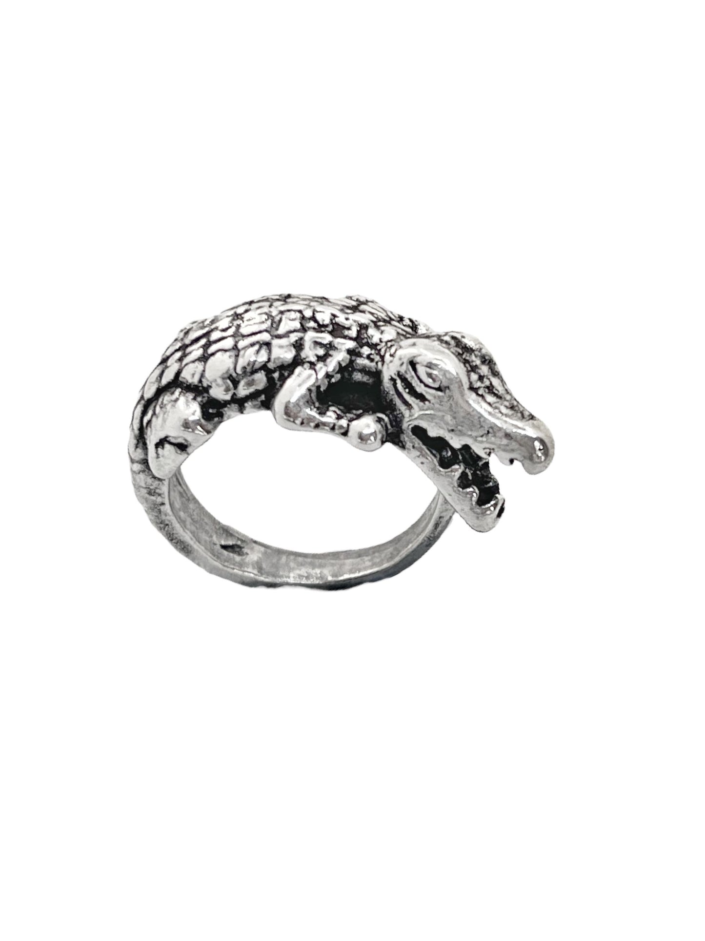 Anillo cocodrilo en plata 7 micras envejecido. Talla 16
