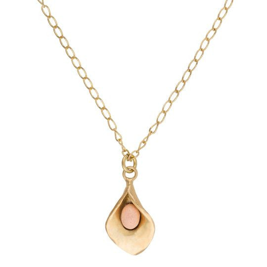 Conjunto pendiente y collar dorado Cala rosa palo
