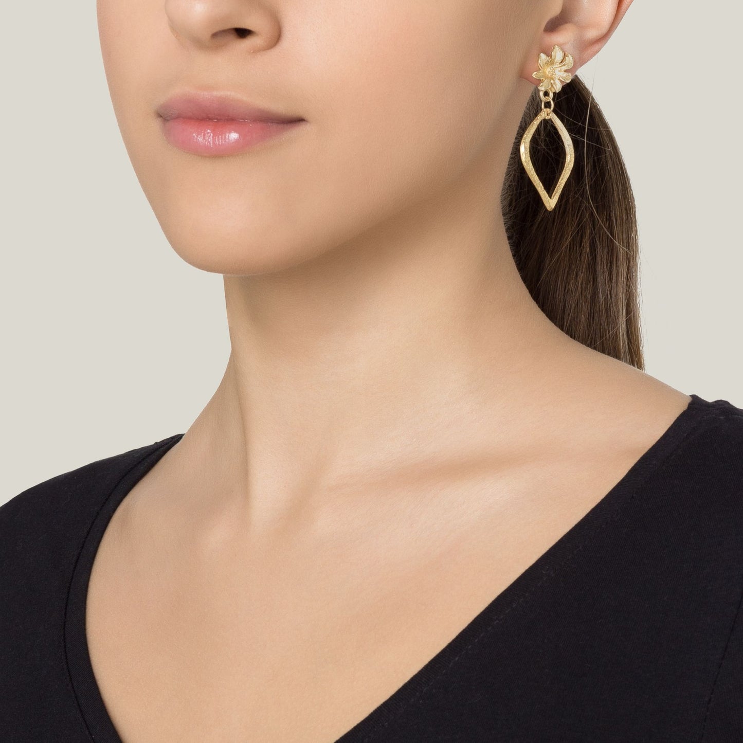 Golden Palm gold earring