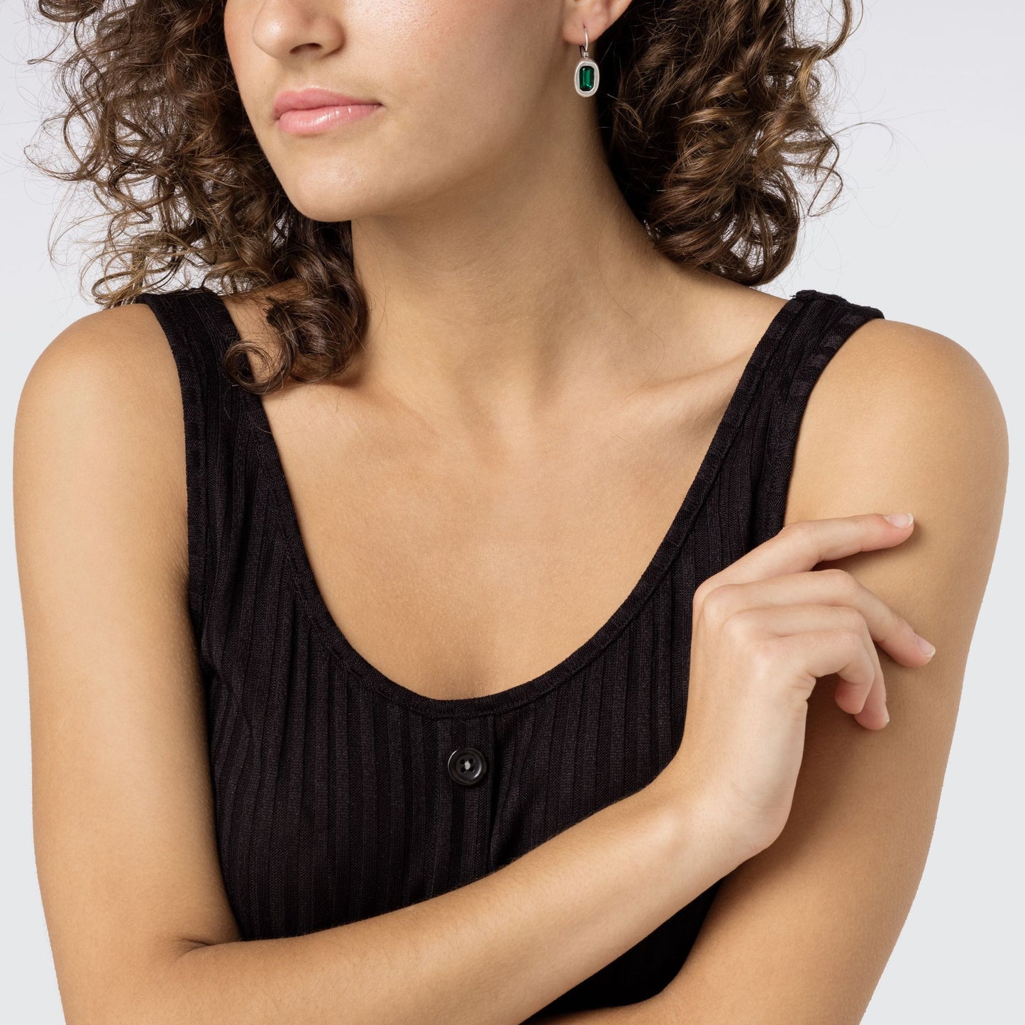 Brinco de prata baguette esmeralda Swarovski