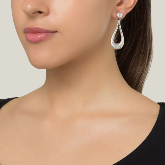 Brinco lágrima prateado prata2