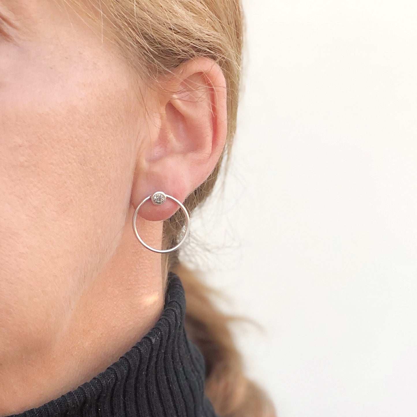 Pendiente plata de ley Swarovski"Hole Grey"