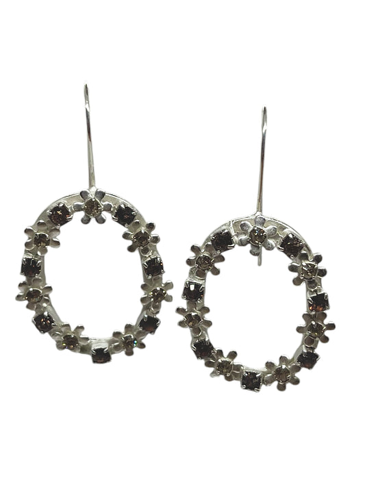 Pendiente colgante oval con cadena Sw plata negro-black diamon