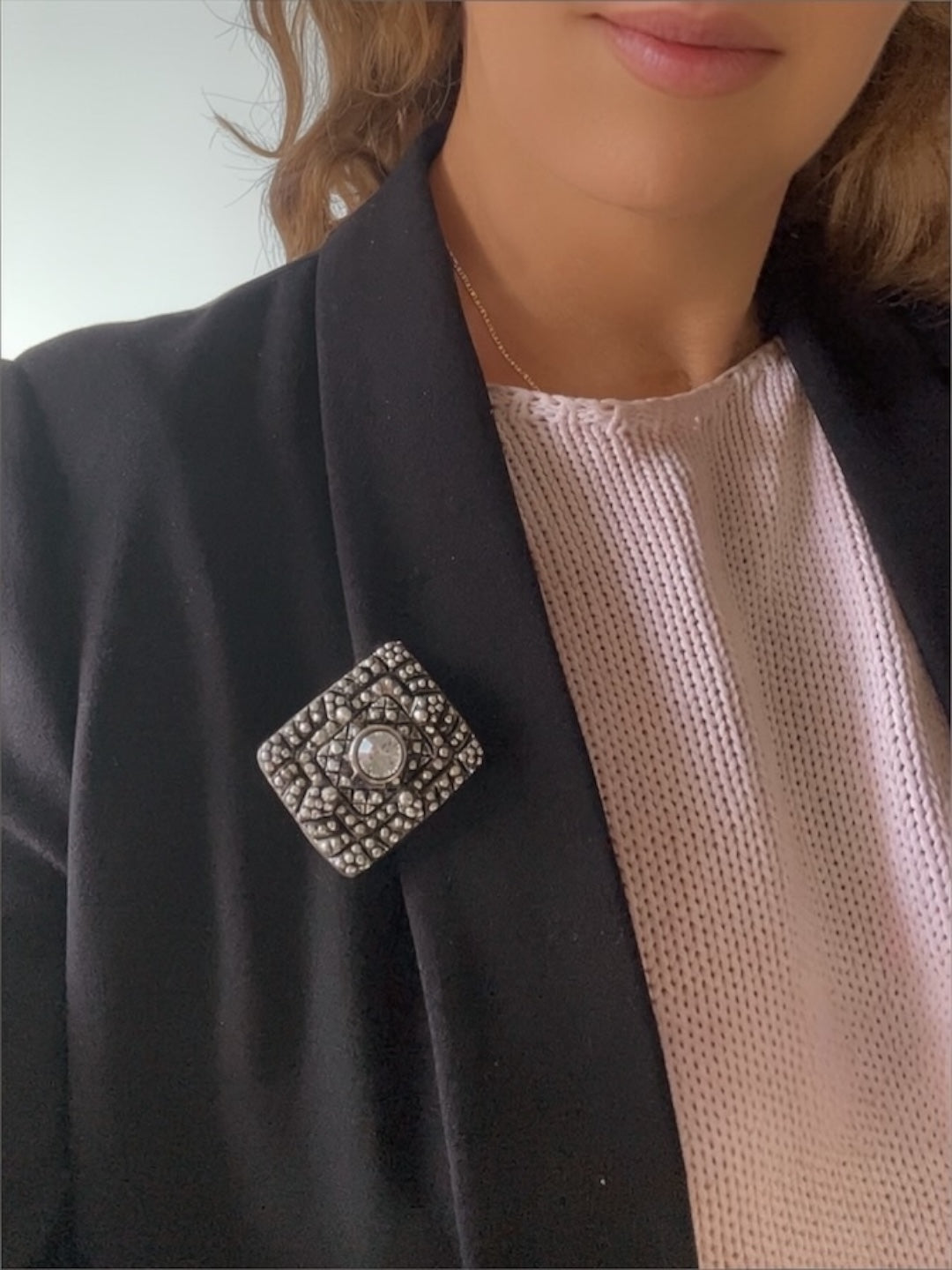 Broche plata 10µ cuadrado y cristal vintage exclusivo Gloria Mago