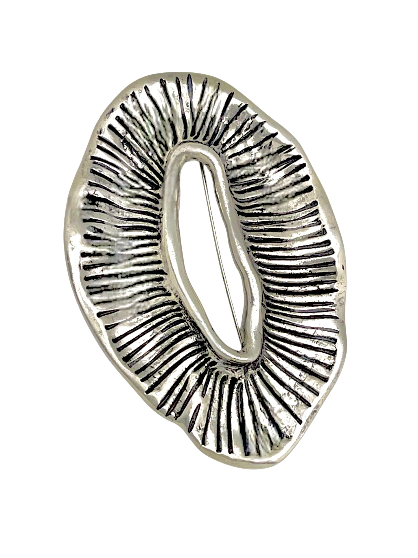 Broche Eclipse Plata Patinada 10µ diseño artesanal Gloria Mago