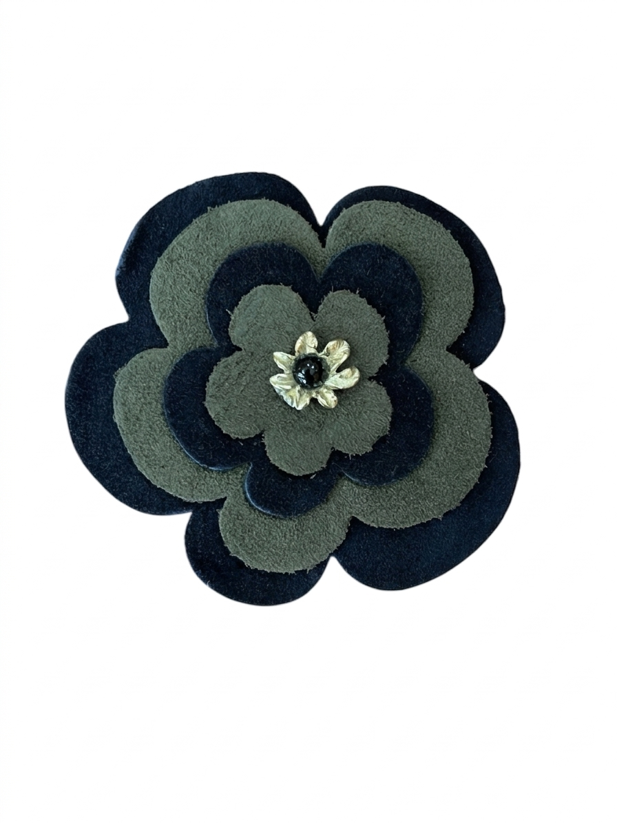 Collar flor piel en capas colores y cadena plata 10µ