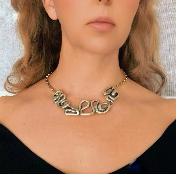 Collar Enredo en dorado con cadena chapada