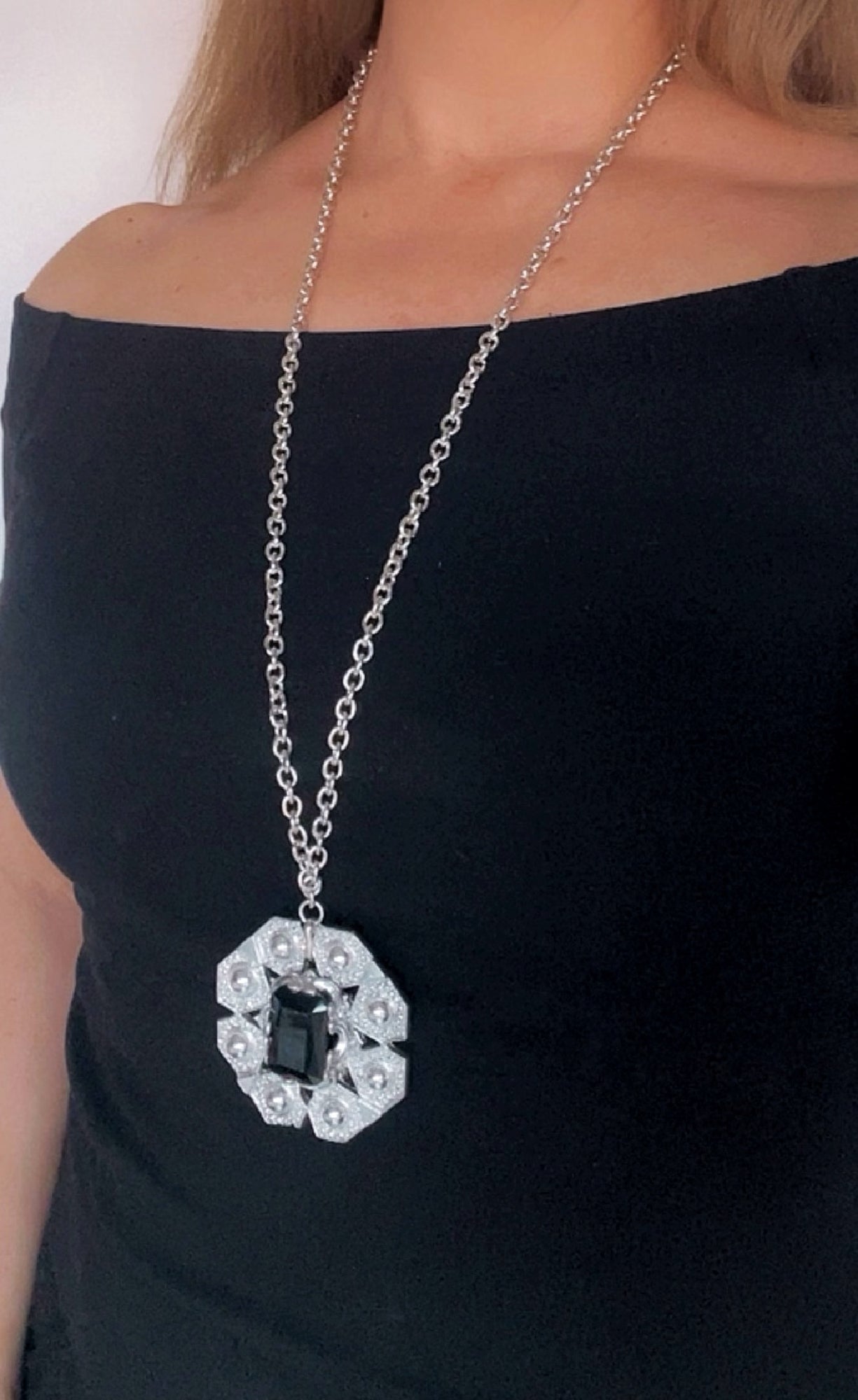 Collr largo Bizancio plata envejecida 10µ y cristal negro