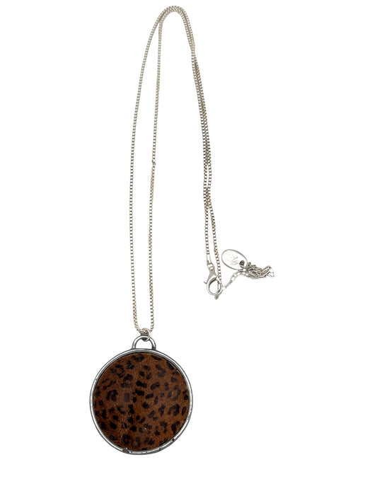 Collar largo Disco Print Animal en piel y plata 10µ
