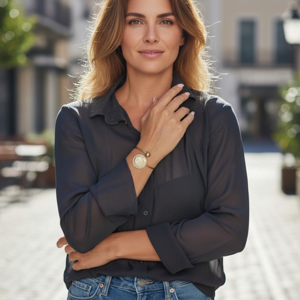Pulseira ajustável banhada a ouro Moon em latão e zamak