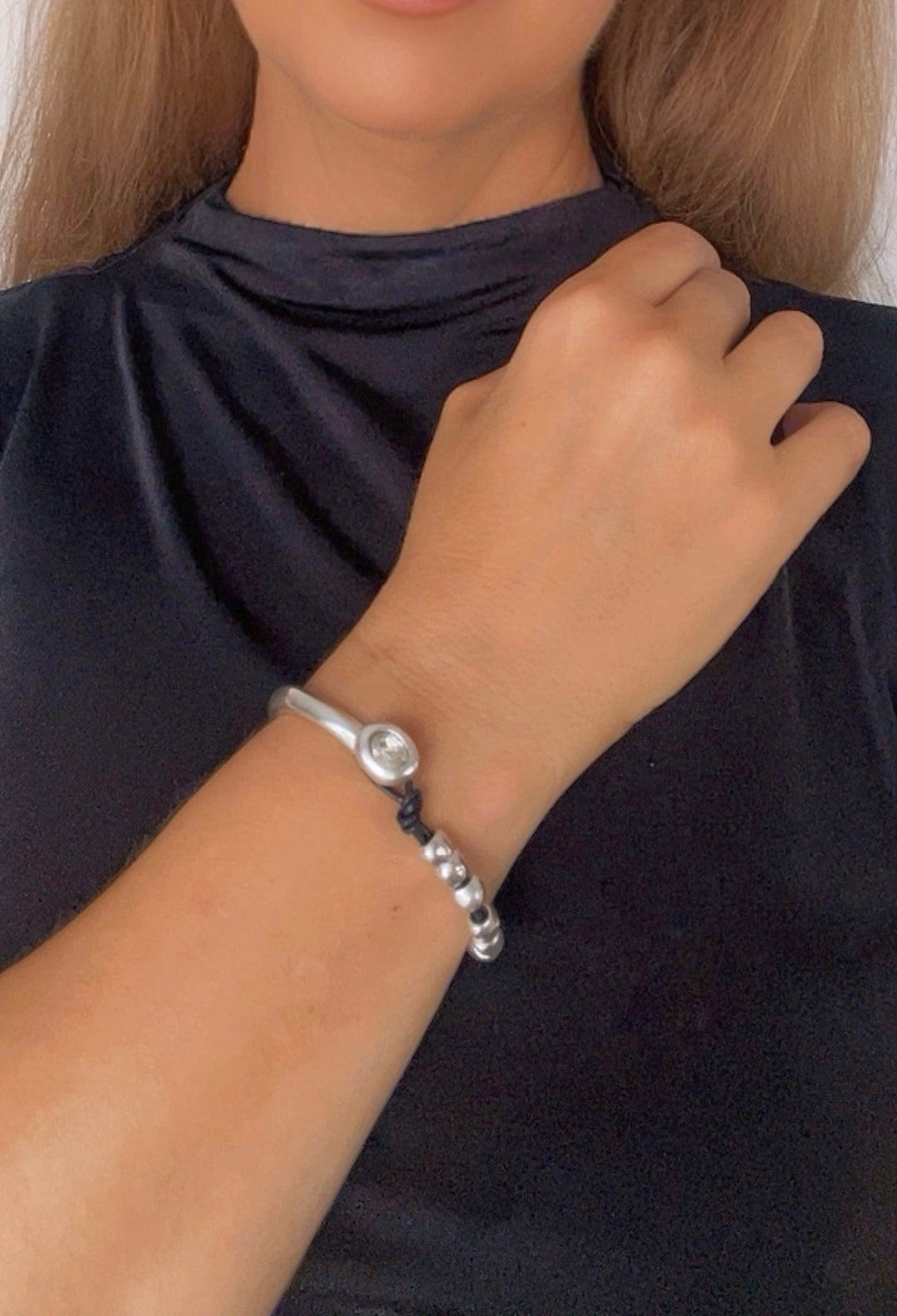 Pulsera media cuero plata chapado y cristal Sw