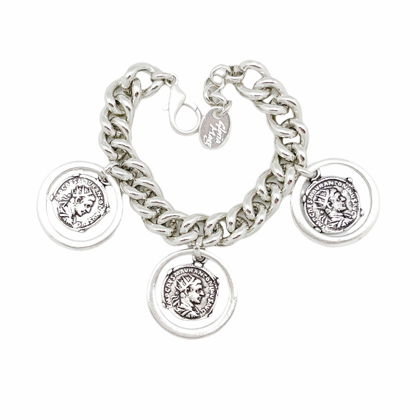 Pulsera Triple Aura con monedas tipo antigua en plata chapado