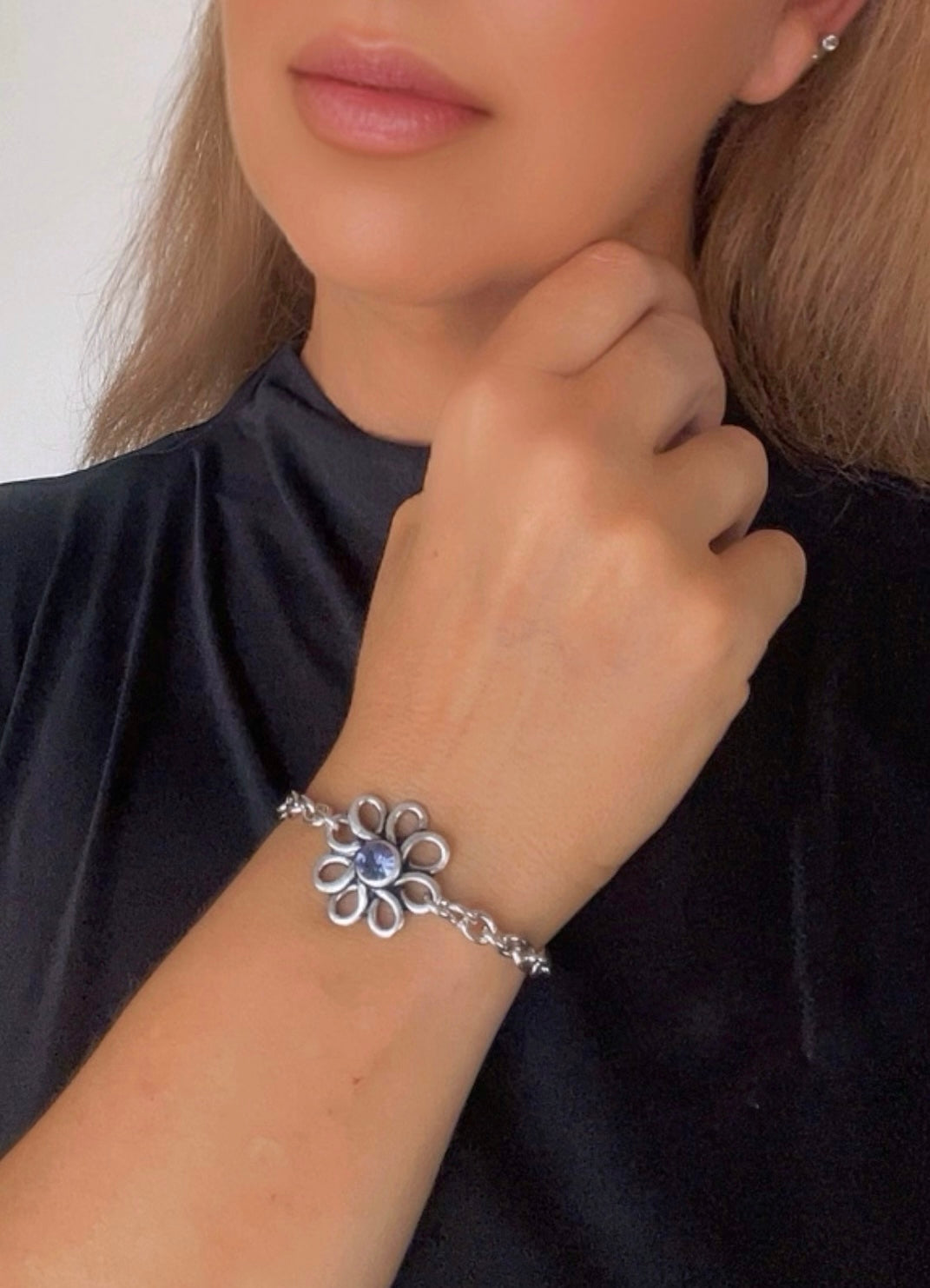 Pulsera flor margarita plata cristal Sw violeta