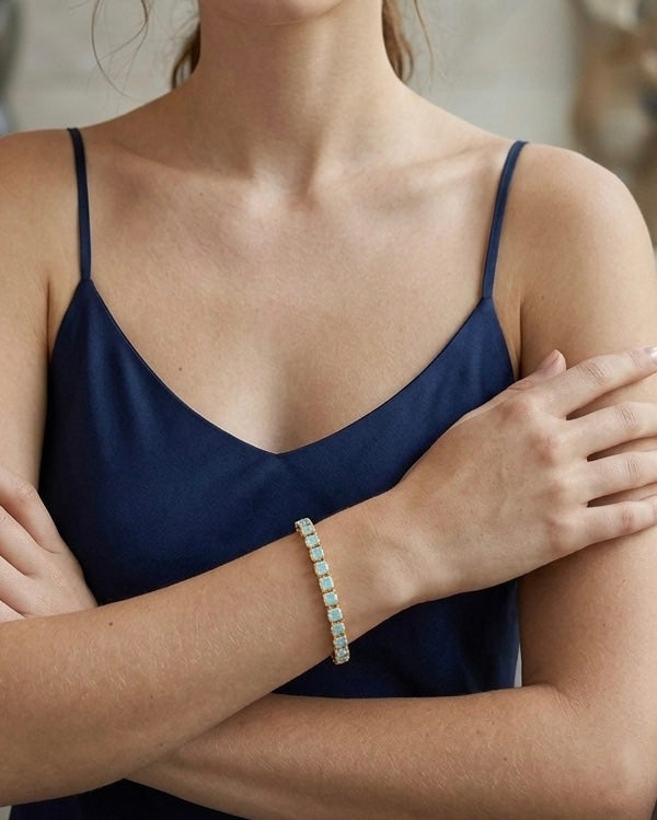 Pulsera Line dorado cristales de Sw en white opal
