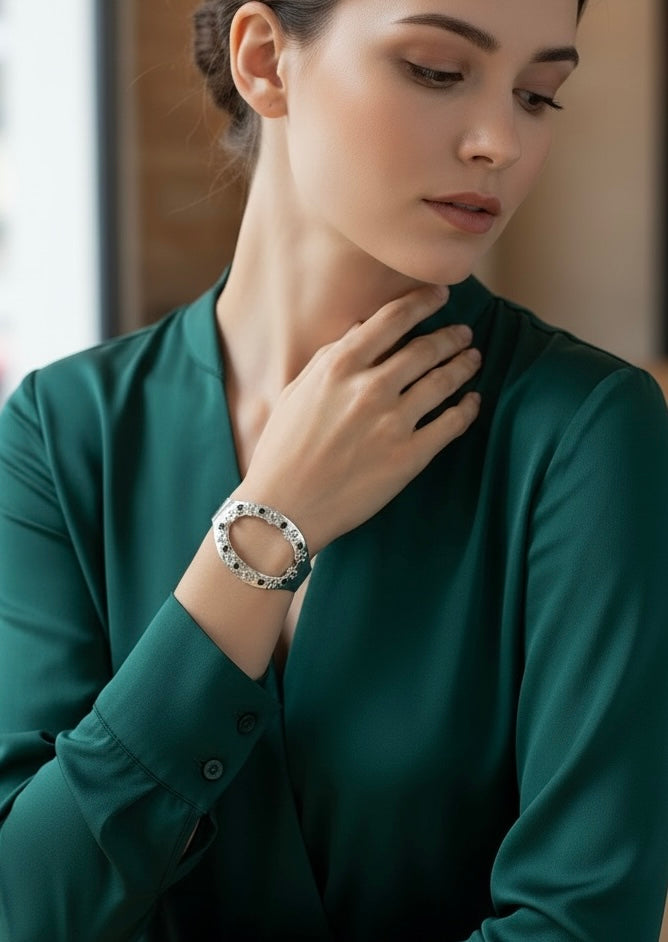 Pulsera Oval plata y cristales de Sw mix grises
