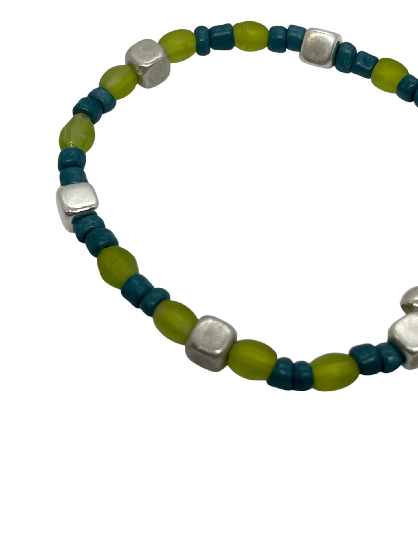 Pulsera mariposa elastica en plata y verdes cristal o dorado y rosas