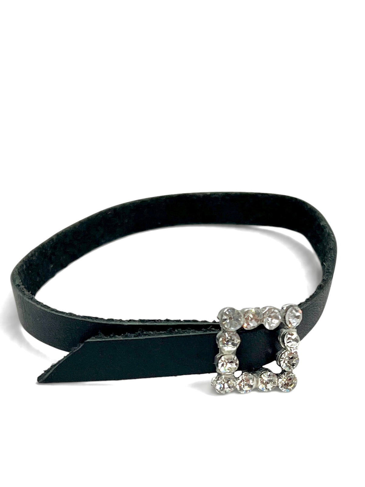 Pulsera brazalete plata 10µ o dorado  piel negro o marron y cristales en hebilla ajustable