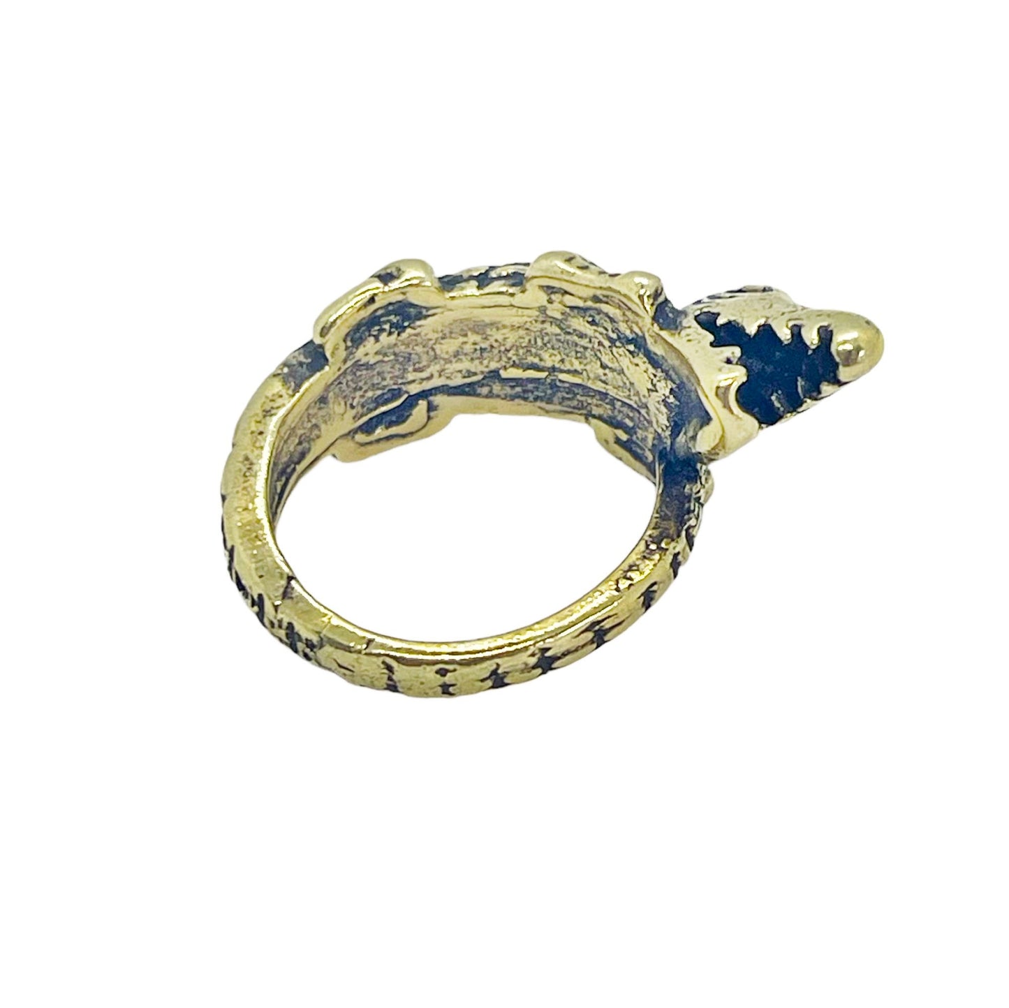 Anillo cocodrilo en dorado envejecido. Talla 14