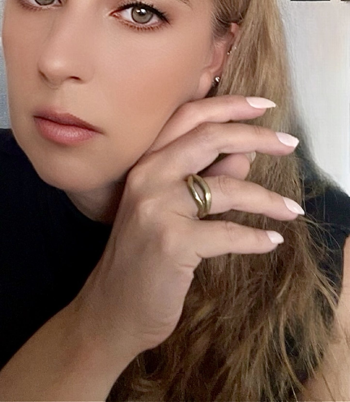 Anillo Duplo en zamak dorado chapado latón