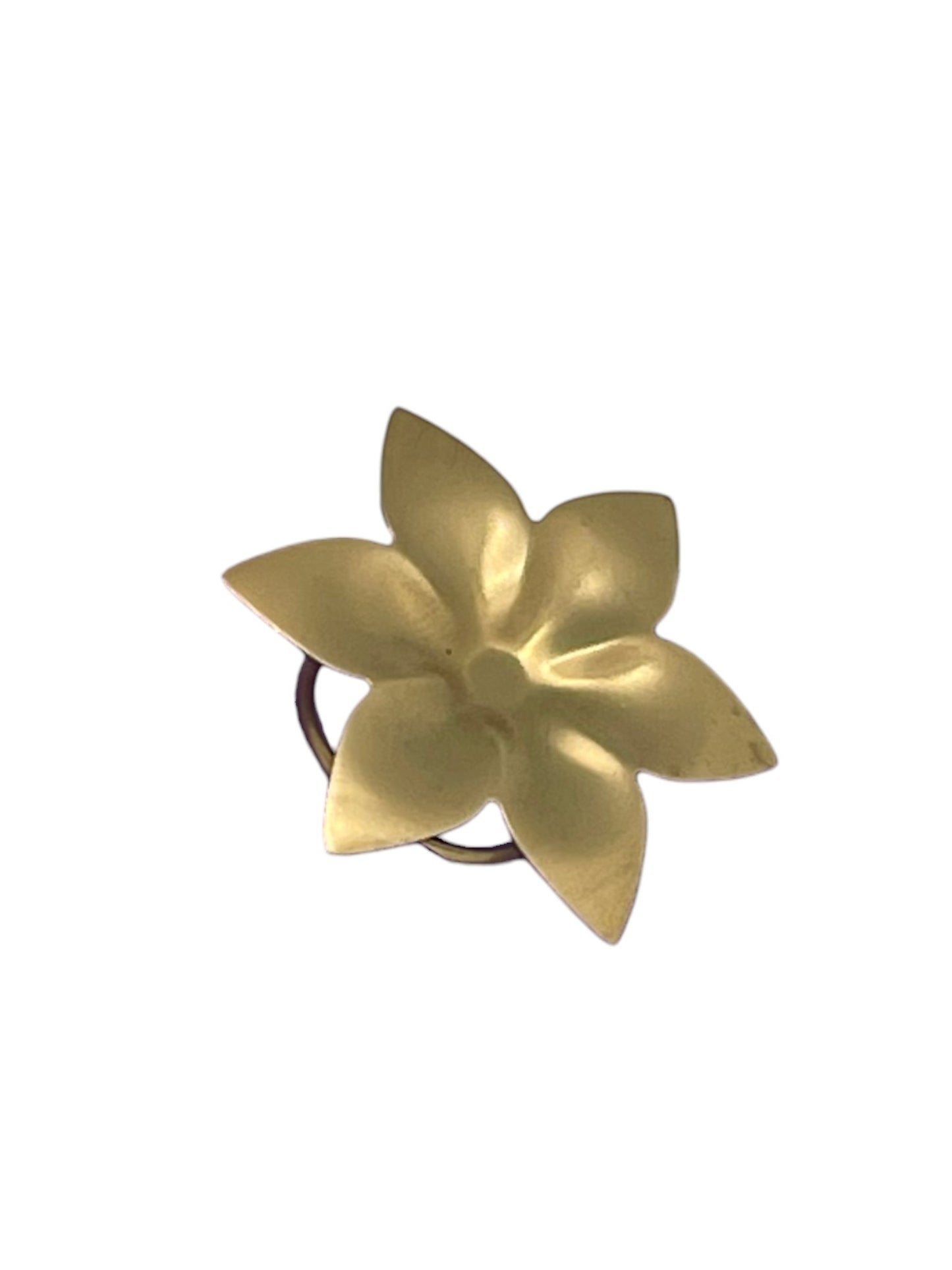 Anillo flor de laton en 3D plata 10µ o dorado