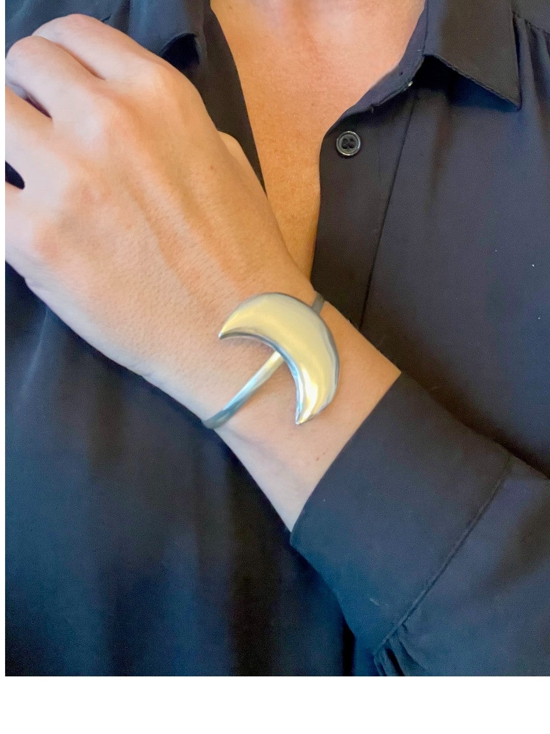 Conjunto Noche clara plata chapado 10µ. Pulsera luna latón y anillo plata 10µ