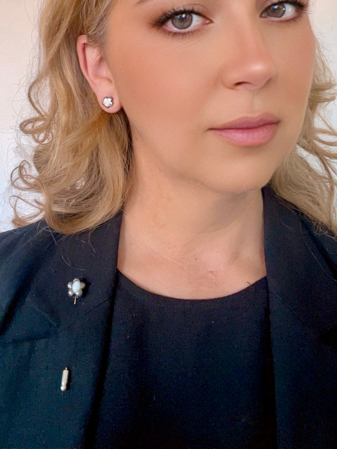 Conjunto broche alfiler nacar y pendientes cristal Sw en plata 10µ