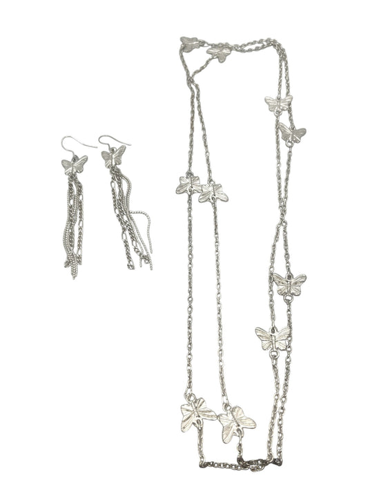 Conjunto collar largo multiposición y pendientess mariposa con cadenas plata 10µ o dorado