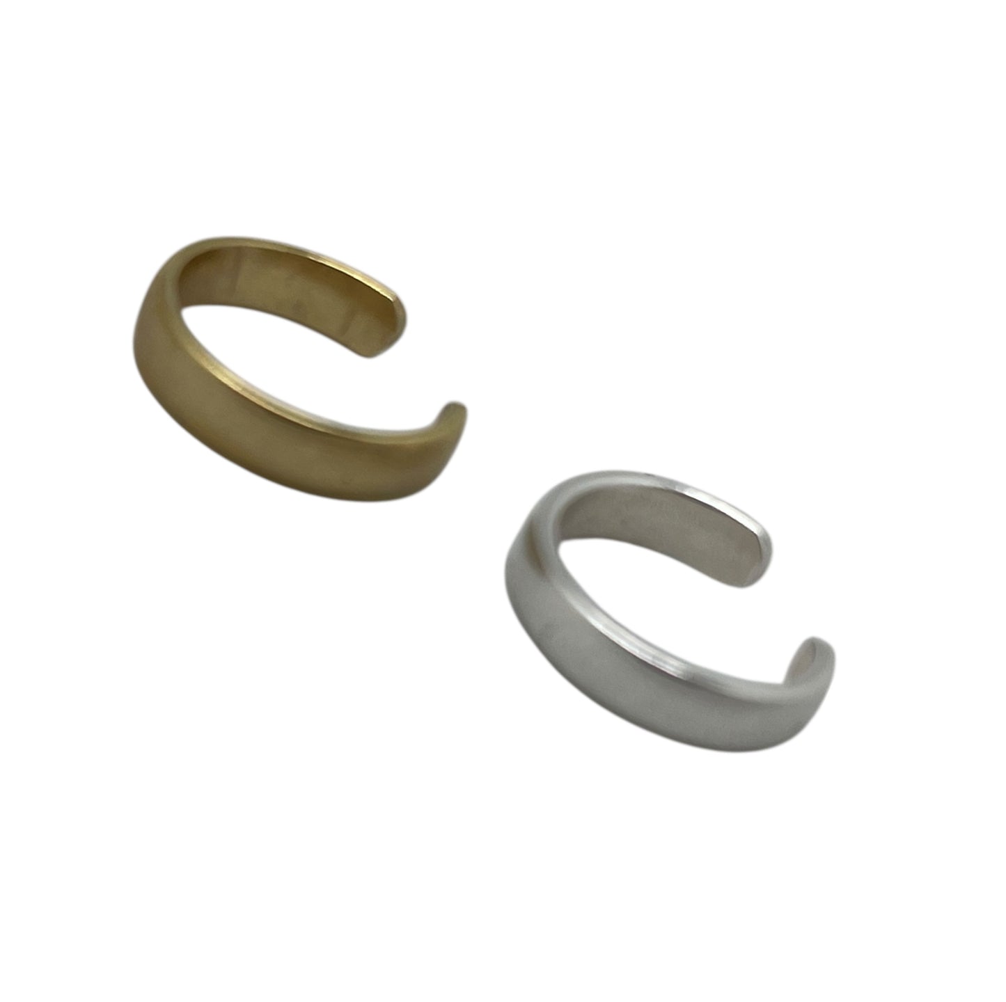 Conjunto de earcuff mixto en latón plata 10µ y dorado