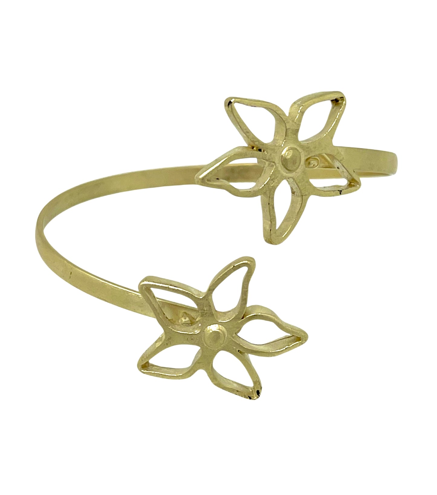 Pulsera brazalete doble flor laton chapado dorado Gloria Mago diseño Madrid exclusivo