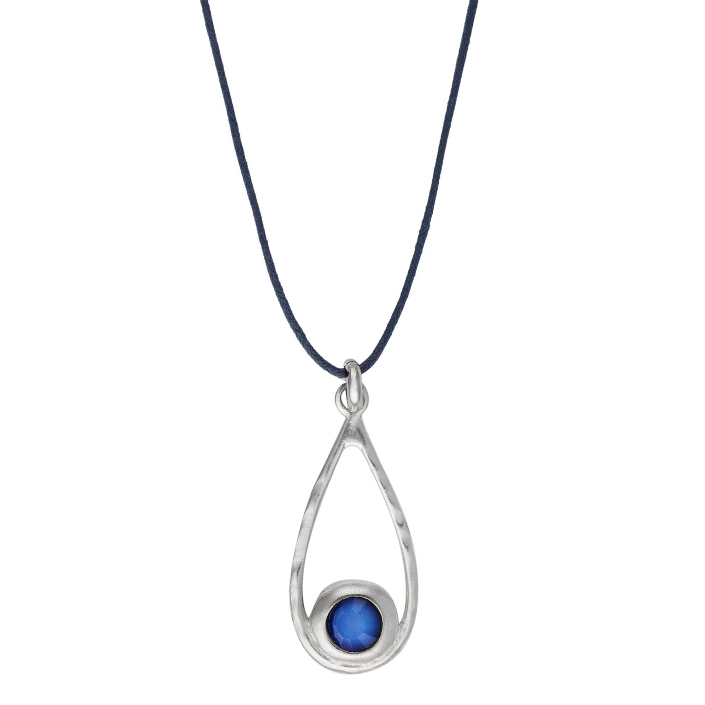 Lagrima and Swarovski necklace in blue