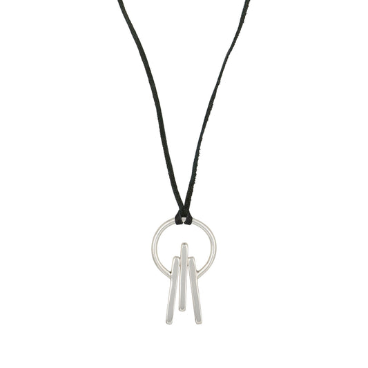 Collar Trípode plata y piel negra