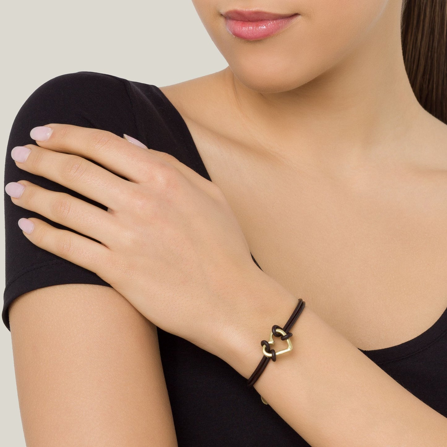 Golden brown leather heart bracelet "Myheart"